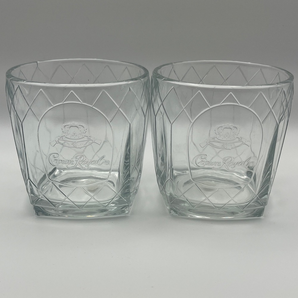 Crown Royal Glass Tumblers Set of 4